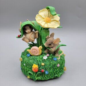 Charming Tails Hangin Around Musical Figurine Mice Snail Flower Silvestri